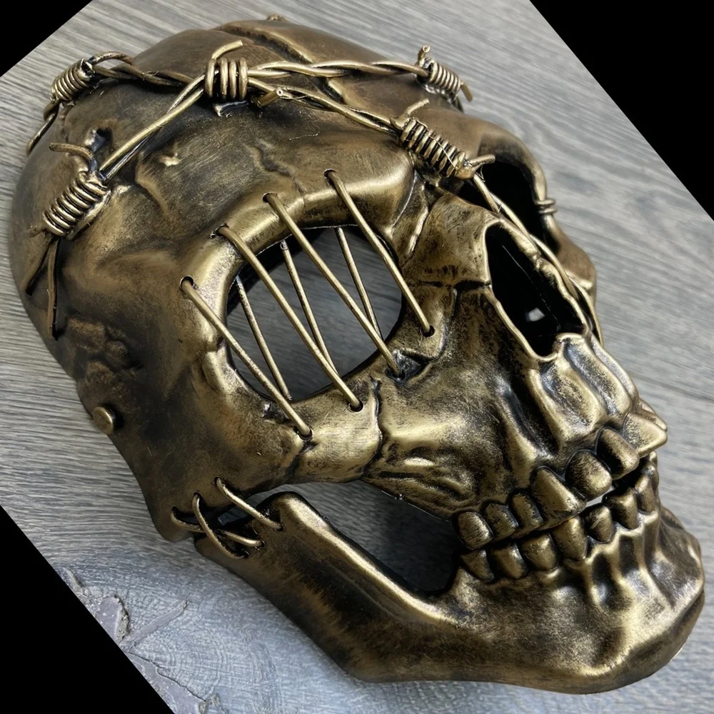 Skeleton mask with barbed wire and 